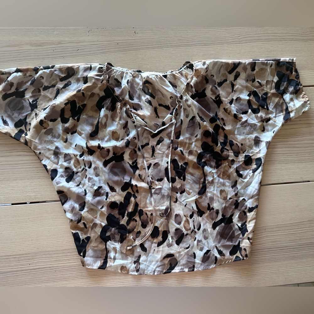 LOFT sheer animal print blouse with dolman sleeves tan and brown - Size XS